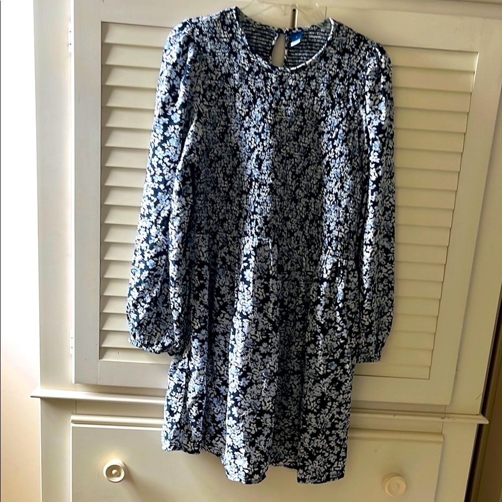 Old Navy Floral Long Sleeve Dress